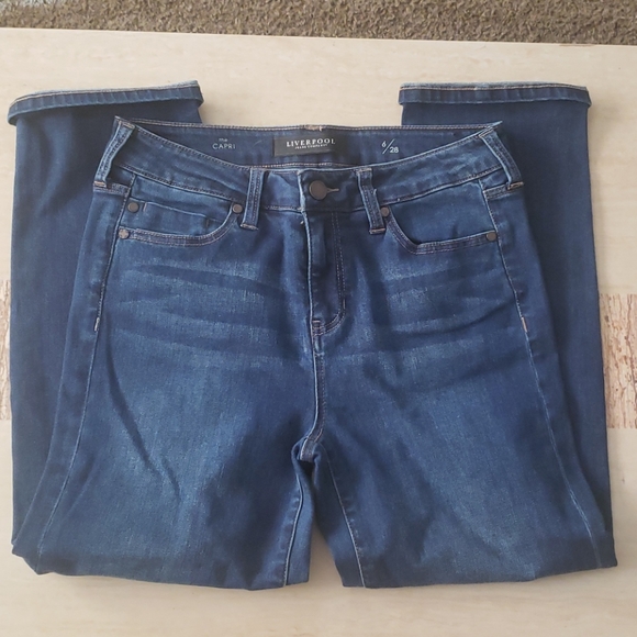 Liverpool Jeans Company Pants - 🎉4/$12 Jean capris